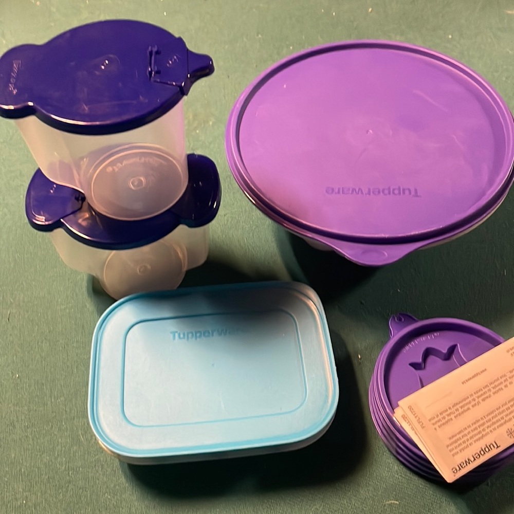 Misc lot of Tupperware